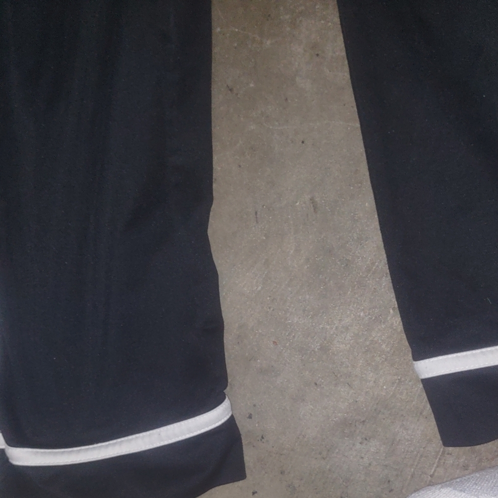 Nike track pants for men